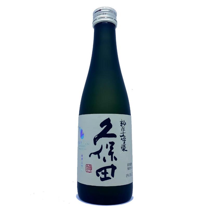 Asahi Shuzo Kubota Junmai Daiginjo Sake