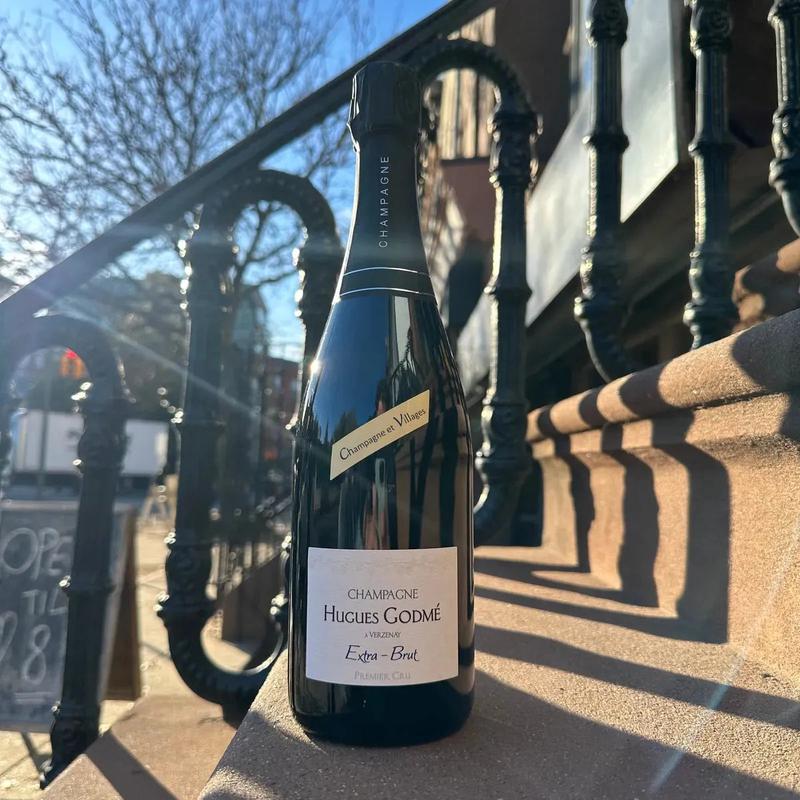 Champagne hugues Godm, \"Premier Cru Extra Brut\" NV